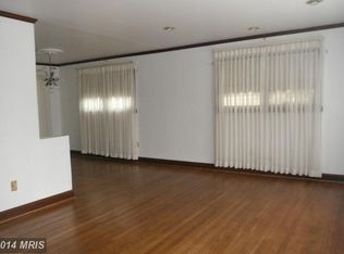 910 Kent Ave, Baltimore, MD 21228