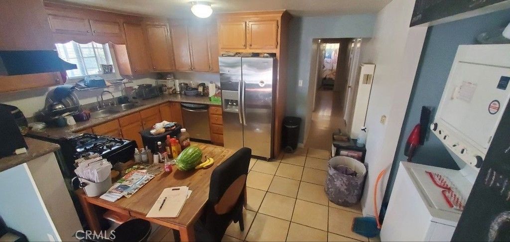 5700 3rd Ave, Los Angeles, CA - View 5