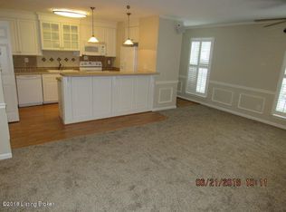 3807 Chamberlain Ln APT A4, Louisville, KY 40241