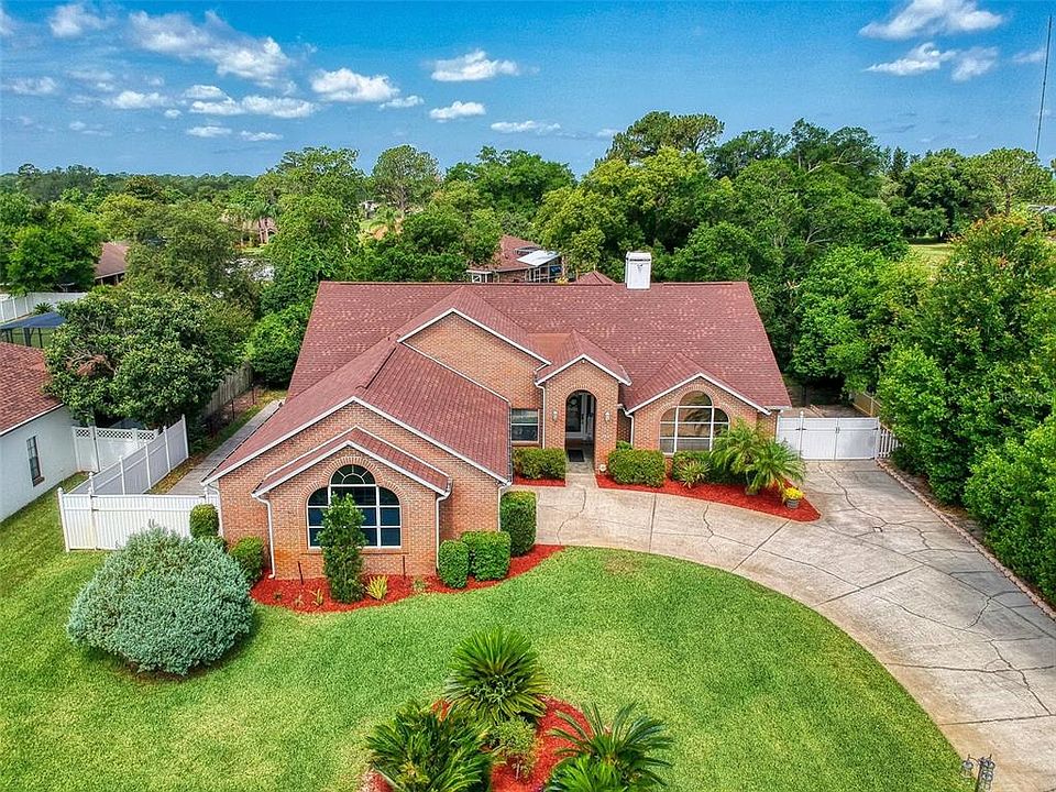 1st image of 426 GLEN ABBEY LANE