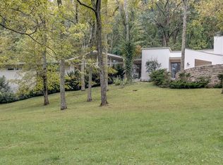 1077 Lynnwood Blvd, Nashville, TN 37215