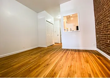 Rented by Green Home NY Realty LLC