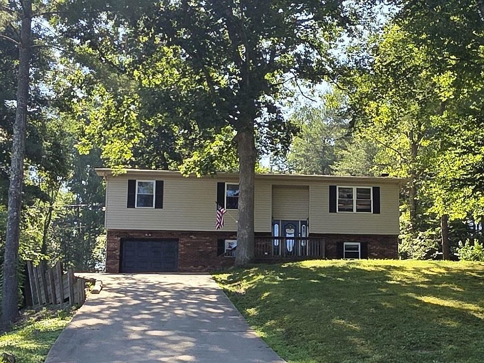 1st image of 12418 Kelly Dr