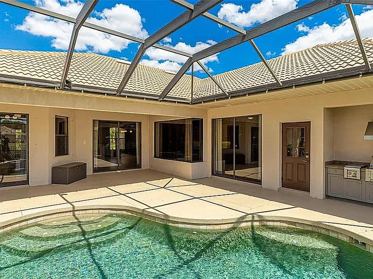 12822 Kite Dr — Photo 2
