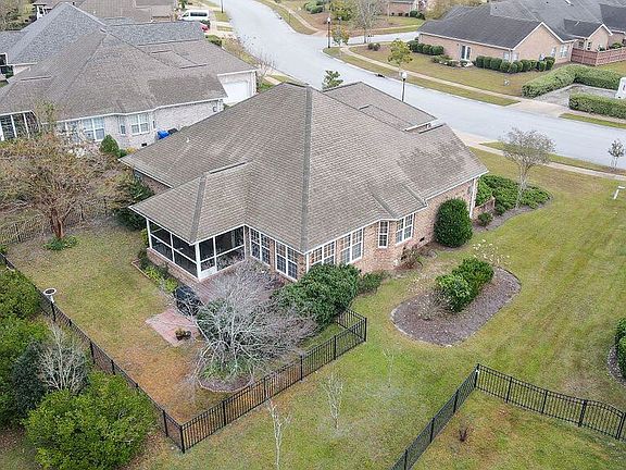 3rd image of 1019 Westport Dr