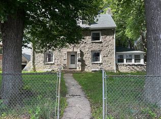 5339 Spruce St, Philadelphia, PA 19139