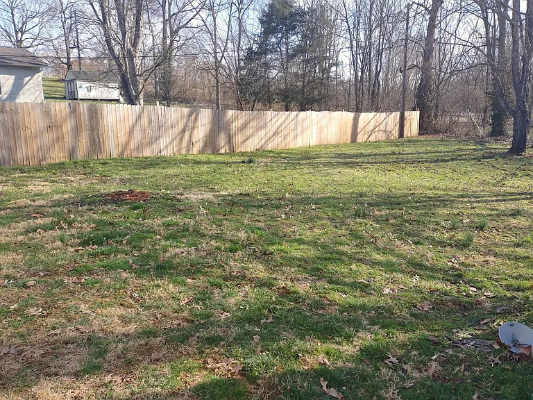 346 Hazel Lawn Dr #4 — Photo 15