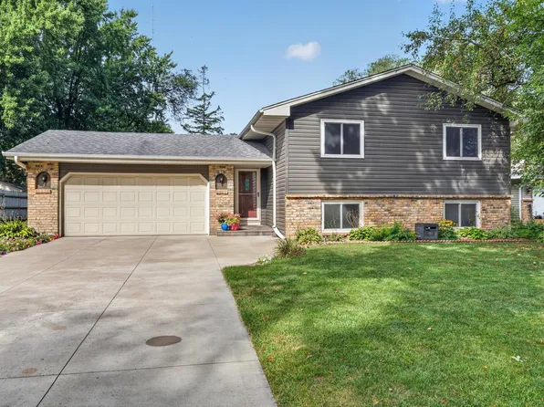 11440 Jonquil St NW, Coon Rapids, MN 55433