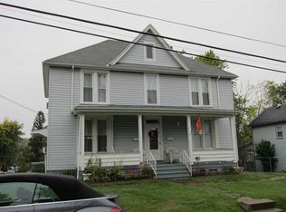 118 3rd St, Houston, PA 15342