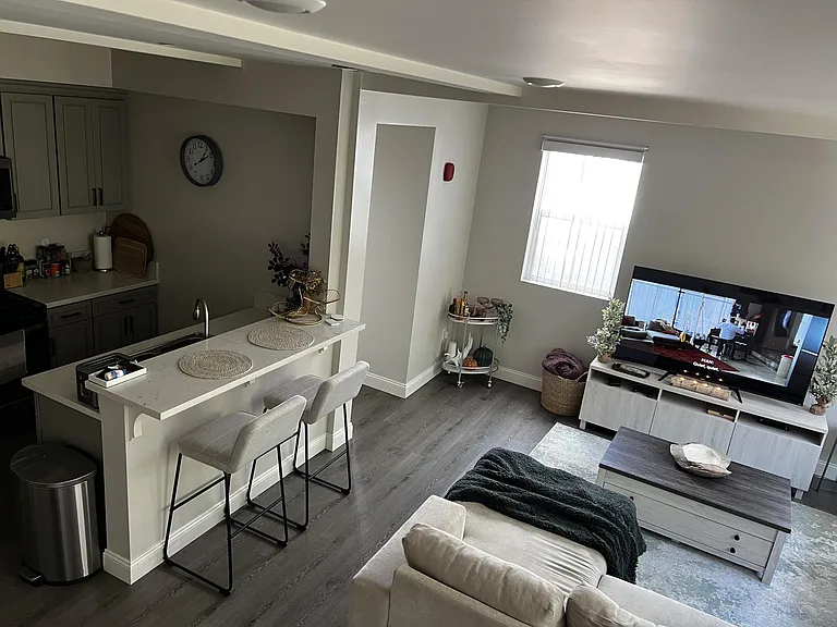 5302 Cleon Ave #104 — Photo 7