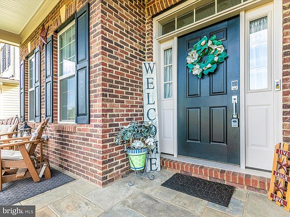 3rd image of 4519 Arboretum Dr