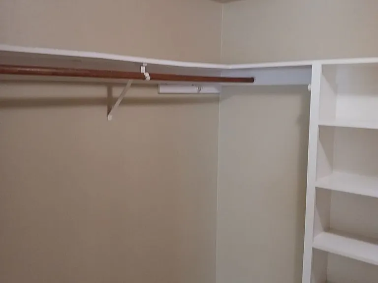 1111 McClaren Dr — Photo 19