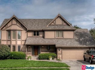 14522 Nelsons Creek Dr, Omaha, NE 68116
