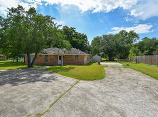 1006 Sycamore Rd, Richmond, TX 77469