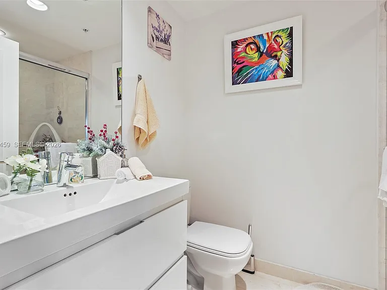 17301 Biscayne Blvd #1008 — Photo 11