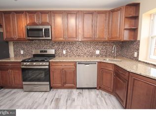 7315 N 21st St, Philadelphia, PA 19138