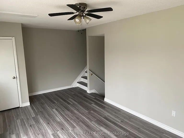 238 Burnside Dr — Photo 11