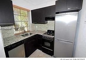 3rd image of 1605 Lenox Ave #1605-3