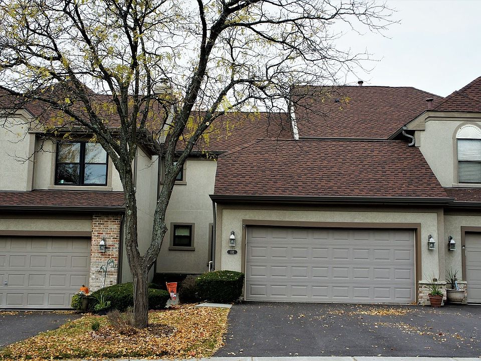 1st image of 132 Chatsworth Cir