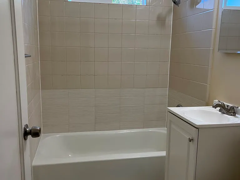 589 Manzanita Ave — Photo 8