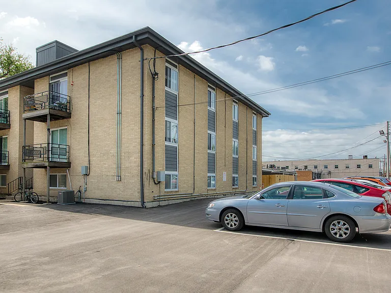 2114 Swift Ave #10 — Photo 12