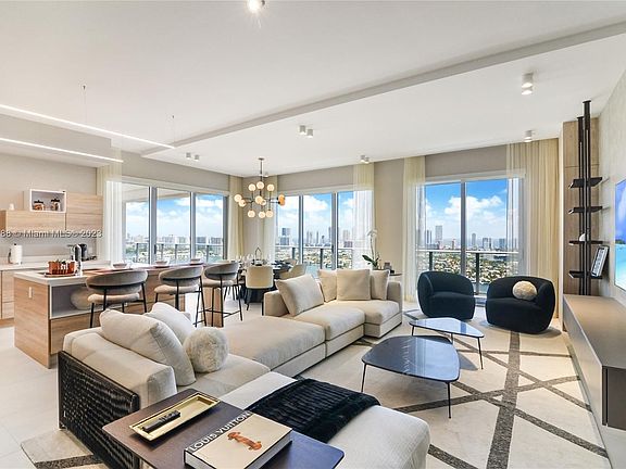 2nd image of 16385 Biscayne Blvd #Penthouse 5