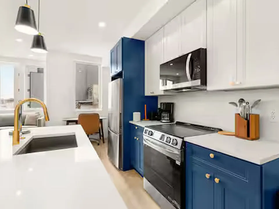 1630 K St NE #5
