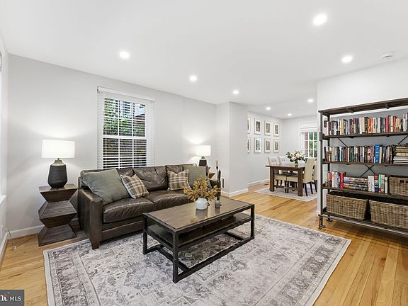 3rd image of 4892 28th St S