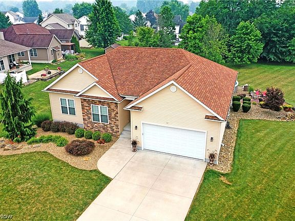 3rd image of 6460 Bay Meadow Ct