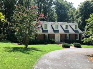 1219 Knollwood Pl, Martinsville, VA 24112