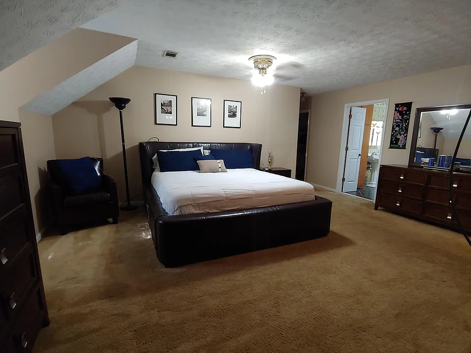 Azalea Ct