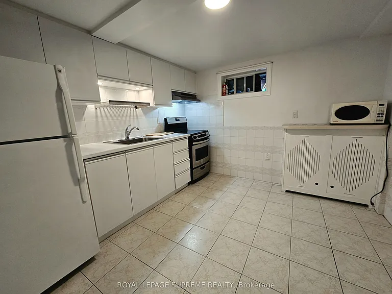 20 Edna Ave #BASEMENT — Photo 14