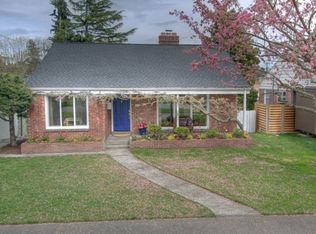 2432 35th Ave W, Seattle, WA 98199