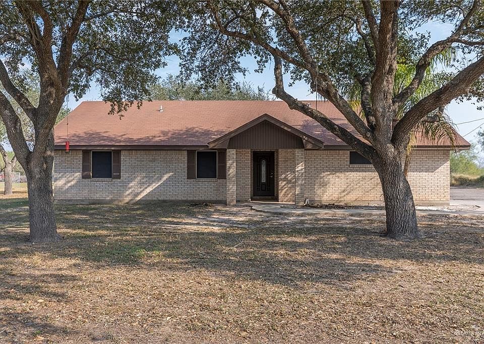1st image of 13016 Los Terrazos Blvd