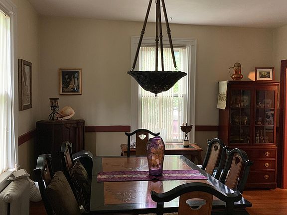 Formal dining room