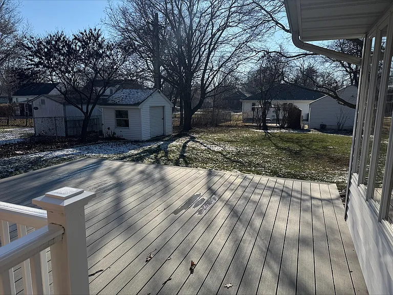 849 E North St — Photo 26