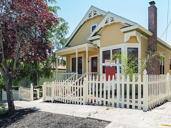 2nd image of 1435 Flora St
