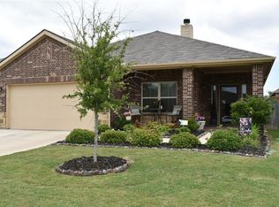 1121 Doe Meadow Dr, Burleson, TX 76028