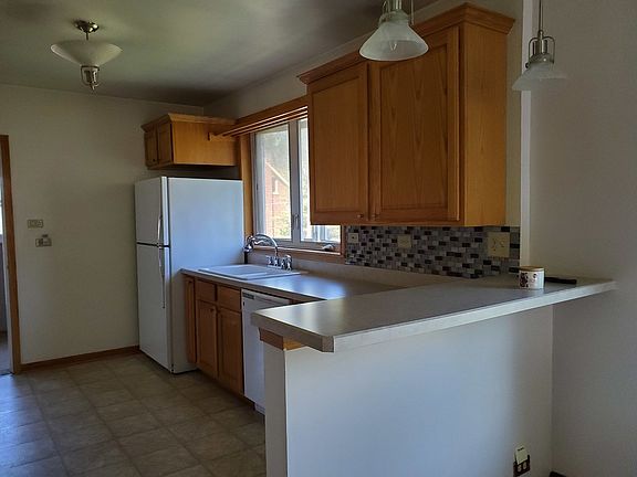 3rd image of 9434 Congress Park Ave APT 2
