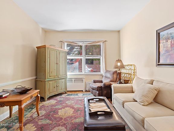 2nd image of 534 E 84th St #2B