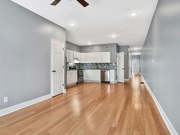 2nd image of 423 S Wenzel St #B