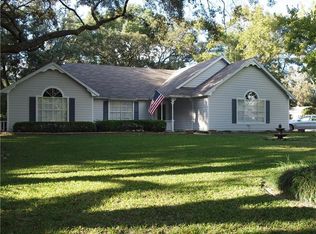 653 Lake Dr, Deland, FL 32724