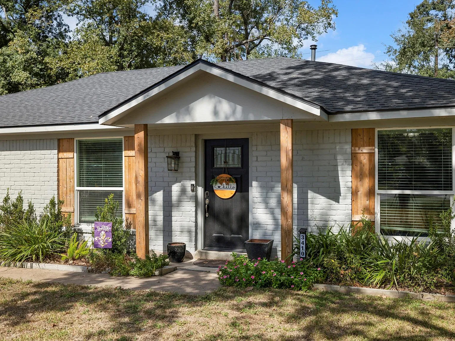 3 bed, 1436 sqft, $2,300 — Photo 4