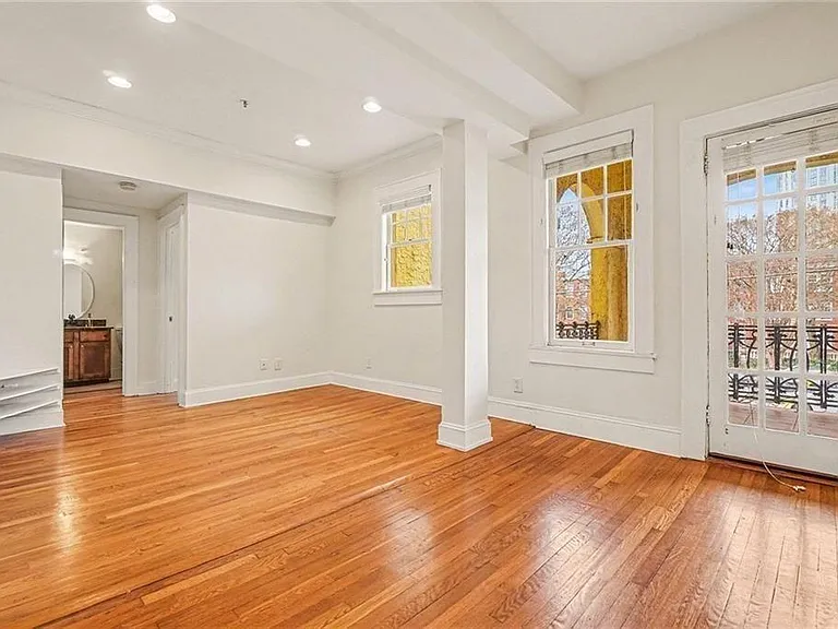 2855 Peachtree Rd NE #201 — Photo 6