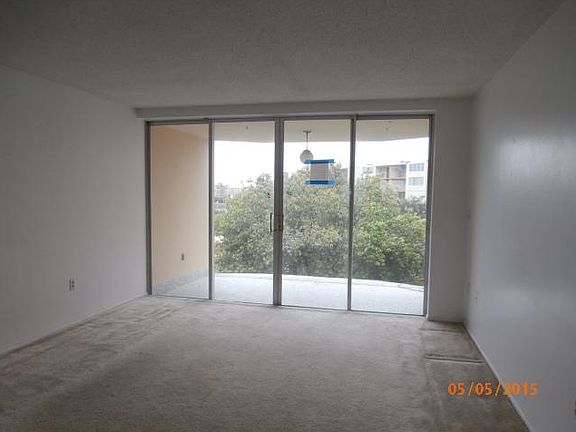 2nd image of 1750 NE 191st St APT 615-3