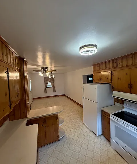 704 Maple Ave — Photo 5