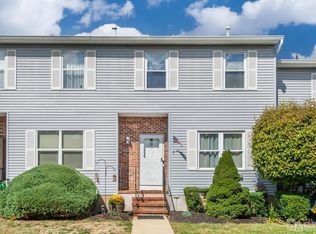 38 Hemlock Dr #253, Monroe Township, NJ 08831