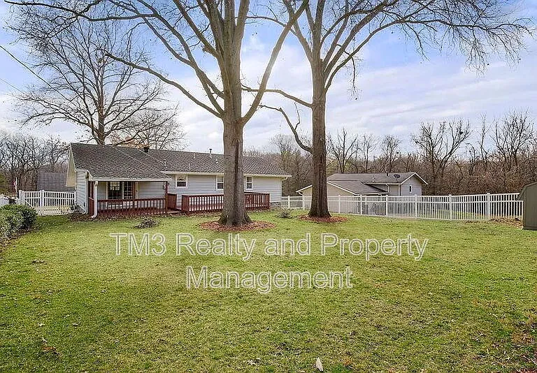 506 S 17th St — Photo 34
