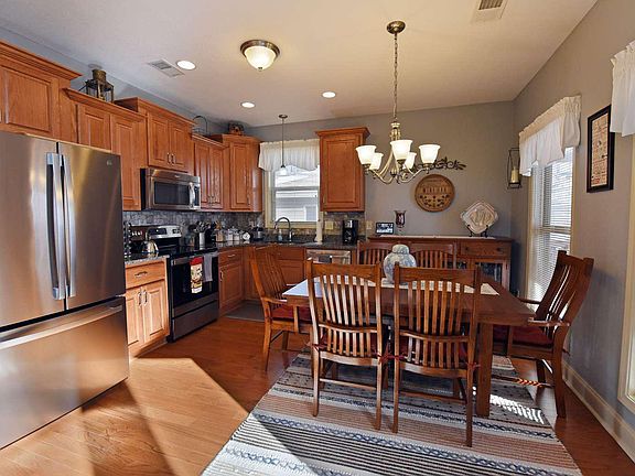 5th image of 283 Deer Run Rd