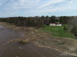 8888 Ll Rd, Rapid River, MI 49878